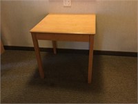(3)Desks, (2)Tables 20"x20"x21"