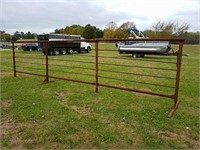 Free standing portable cattle panel, 24' long x