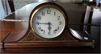Plymouth mantel clock, Made in USA, Thomaston, CN