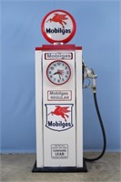 Mobilegas Light-Up Faux Gas Pump with Clock