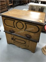 Cabinet with fliptop -needs some TLC
