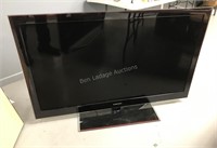 Samsung 52" Flat Screen TV