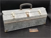 18" GALVANIZED COFFIN-TOP TOOL CHEST