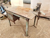 Welding table w/vice and chain vise