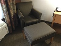 (5) Chairs & Foot stools