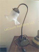 13" goose neck lamp lilly pad base nice