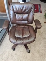 LEATHER TYPE OFFICE CHAIR