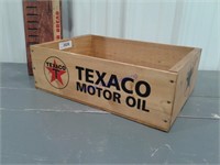 Texaco Motor Oil wood box, 18 x12.5 x 6