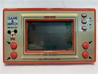 1981 NINTENDO GAME AND WATCH "MICKEY MOUSE"