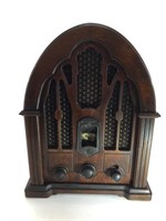 Antique Look Am/Fm Radio