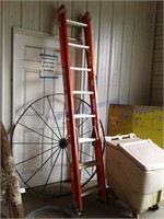 Louisville fiberglass 16 ft. extension ladder,