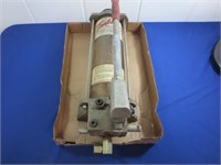 Trabon MODU-FLO Lubrication Pump