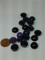 18 polished amethyst stones