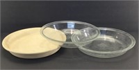 Pampered Chef & Pyrex Pie Pans