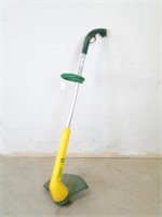 Weed Eater Yard Trimmer