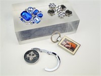 Fashion Brooches & Keychain