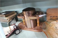 PIPE STAND WITH HUMIDOR
