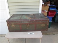 Vintage Trunk - Local Pickup Only