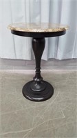 FAUX MARBLE PEDESTAL LAMP TABLE