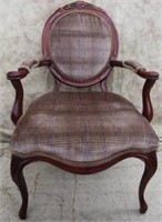 VINTAGE CARVED MAHOGANY ARM CHAIR