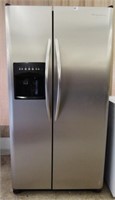 FRIGIDAIRE STAINLESS SIDE BY SIDE REFRIGERATOR