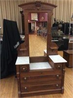 Marble-Top Victorian Dresser w/ Mirror- 4-drawers
