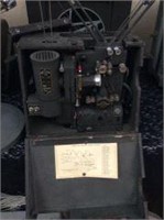 16mm Victor Cine Projector w/ Model 40-B Amplifier
