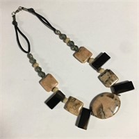 Polished Stone & Beaded Pendant Necklace