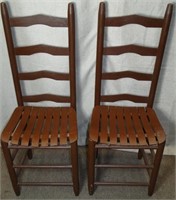 WOODEN CHAIRS