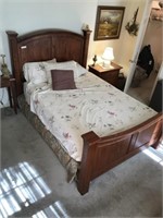 4pc oak Thomasville Oak Queen Bed Room Suite