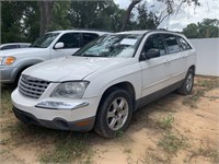 2005 Chrysler Pacifica Touring  MILEAGE 216,373