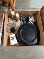 Box of wooden plates and miscellaneous