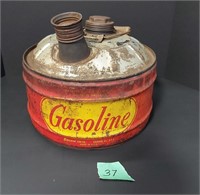 Vintage metal 2G gas can