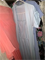 woman's dresses (S to L) vintage/dressup/halloween