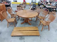 Solid Oak Dining Room Table & 6 Chairs