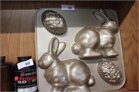 NORDICWARE BUNNY CAKE MOLD