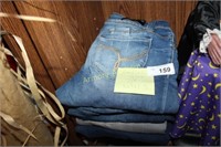 LADIES SIZE 7/8 LOT OF 5 JEANS