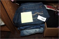 LADIES SIZE 5/6 LOT OF 4 JEANS