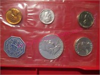 1963-P us mint set (3 coins are 90% silver) uncirc