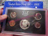 1969 us proof set (half is 40% silver) uncirc