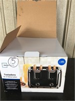 4 Slot Toaster in box