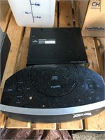 Capello CD Player/radio, Comcast router
