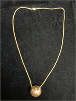 Yellow Gold Pendant and Chain