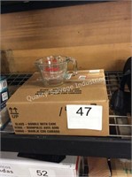 1 CTN PYREX MEASURING CUP