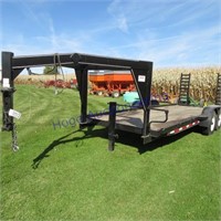 B&B GN flatbed trailer w/ramps