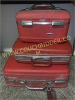 Vintage American Tourister Tiara 3pc red luggage