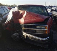 1993 CHEVROLET C-1500 PICK UP RED