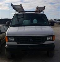 2004 FORD ECONOLINE VAN WHITE