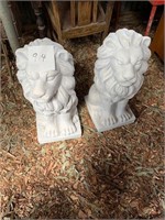 2 x lions