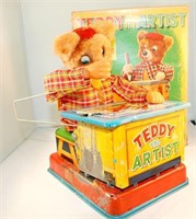 Teddy the Artist